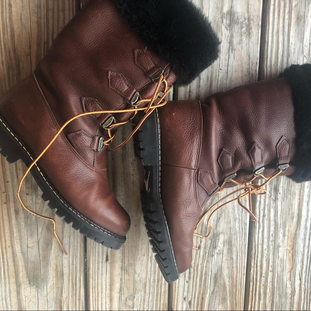 - NEW Unique Brown sorel fur boots